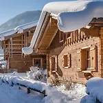 Almlust - Hotel, Apartments,