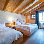 Almlust - Hotel, Apartments,