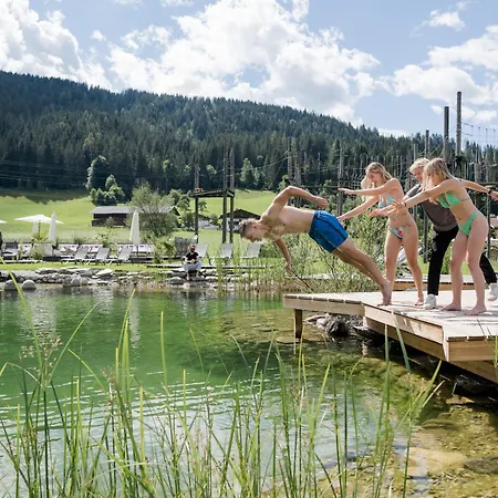 Ξενοδοχείο Almlust - Hotel, Apartments,