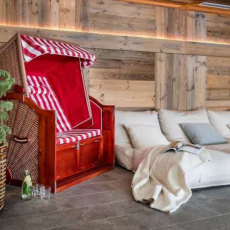 Otel Almlust - Hotel, Apartments, Flachau