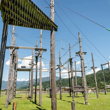 Almlust - Hotel, Apartments,