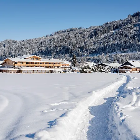 Almlust - Hotel, Apartments,