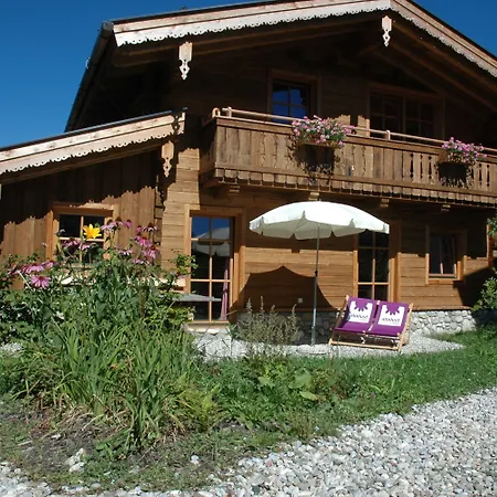 Almlust - Hotel, Apartments, 3* Φλαχάου