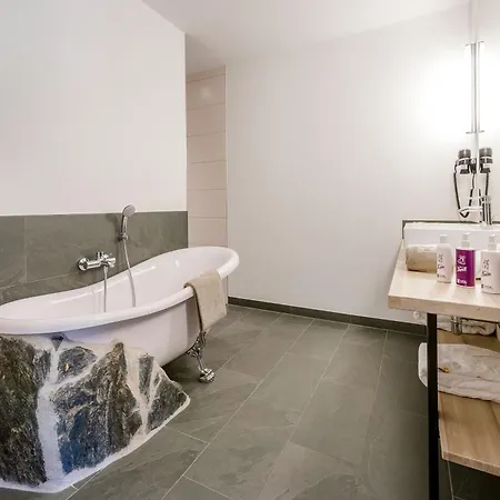 Almlust - Hotel, Apartments, 3*