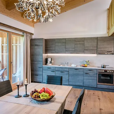 Almlust - Hotel, Apartments, מלון 3*