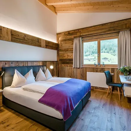 Almlust - Hotel, Apartments, 3* Φλαχάου