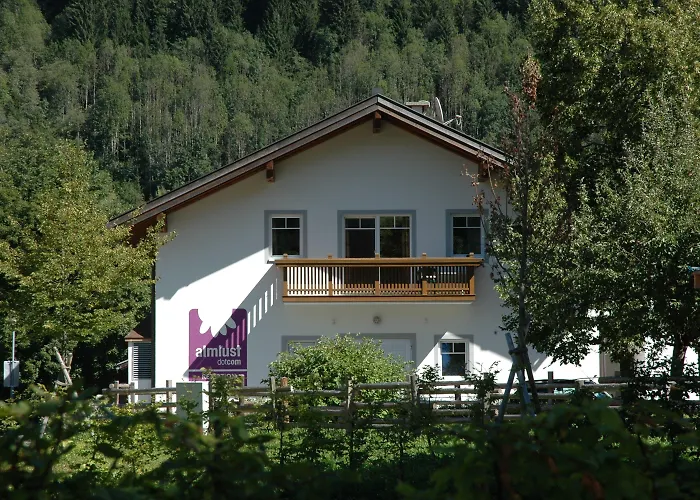 Almlust - Hotel, Apartments, Chalets Hotell