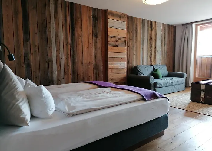 Hotel Almlust - Hotel, Apartments, Flachau