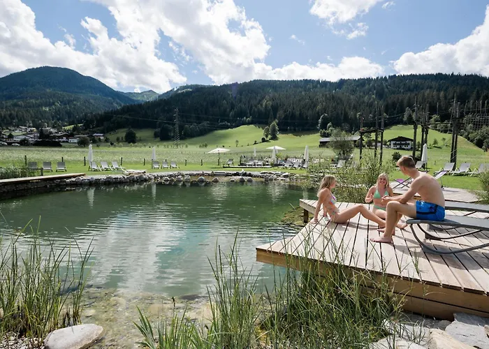Hotell Almlust - Hotel, Apartments, Chalets 3*