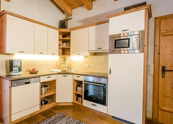 Hotel Almlust - Hotel, Apartments, Flachau